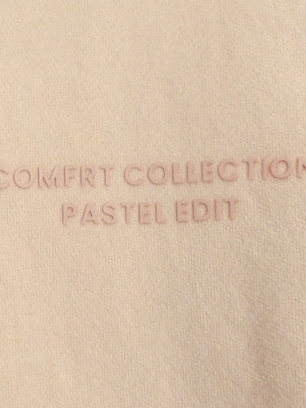 Comfrt Bubblegum Pink Pastel Oversized Hoodie Limited Edition Medium LIKE NEW - Picture 9 of 9